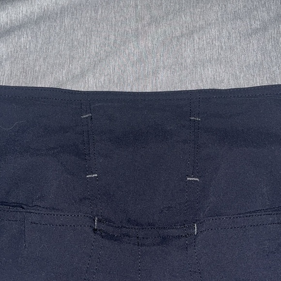 Columbia Women's Omni-Shield Climber Canyon Stretch Shorts size 10 Black - Picture 6 of 9